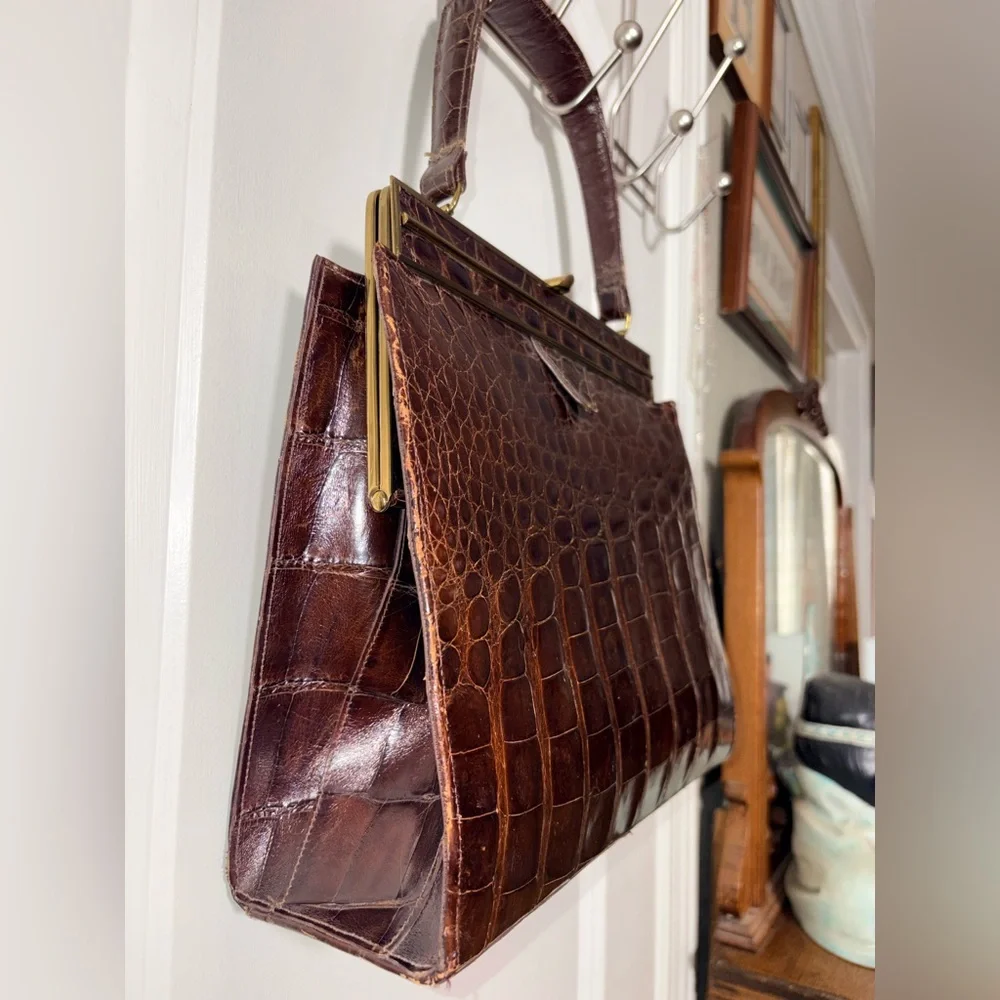 Vintage Vassar Genuine Alligator Satchel Handbag Brown - Picture 2 of 16